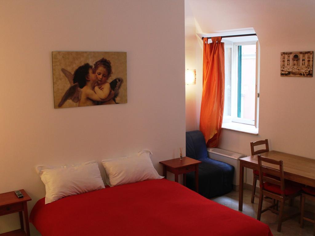 Hella Ibernesi 23 Fori Imperiali Inn, New Gestion! Рим Номер фото