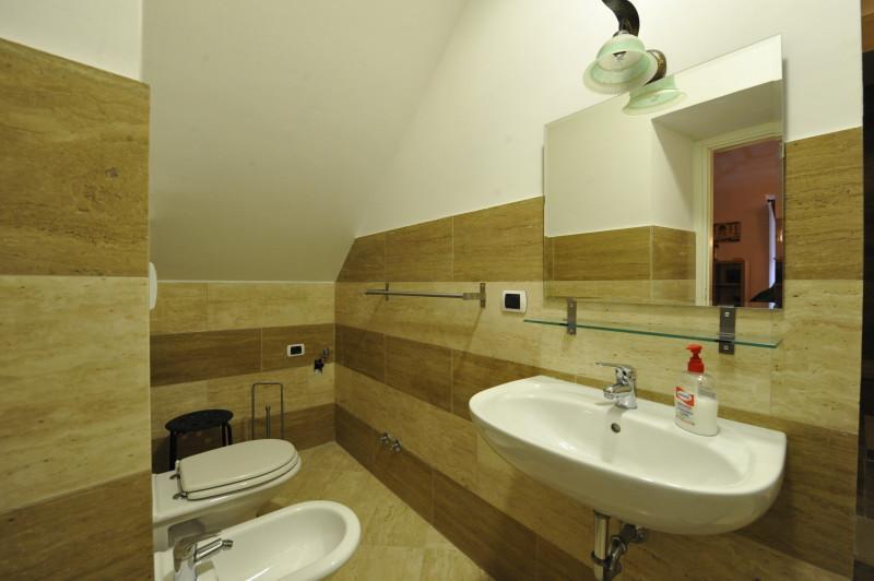 Hella Ibernesi 23 Fori Imperiali Inn, New Gestion! Рим Номер фото